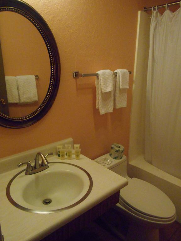 Victorian Inn Sparks Habitación foto