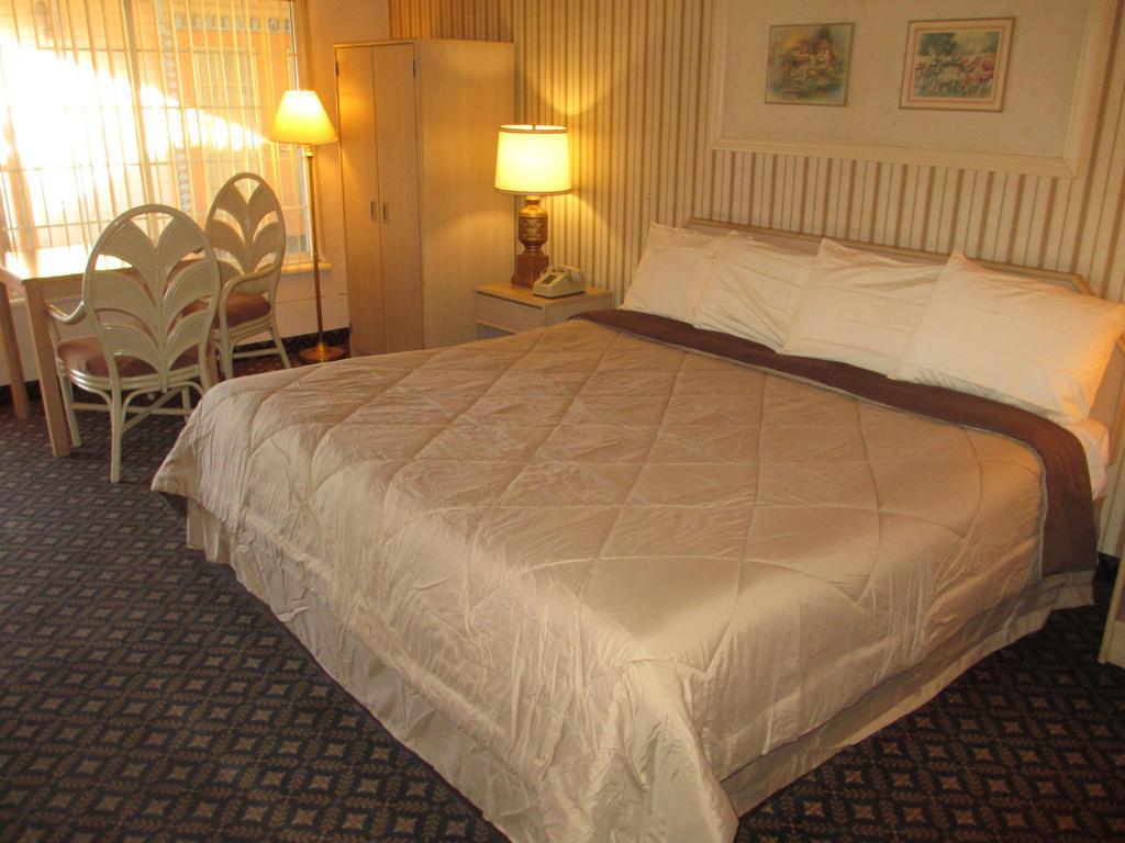 Victorian Inn Sparks Habitación foto